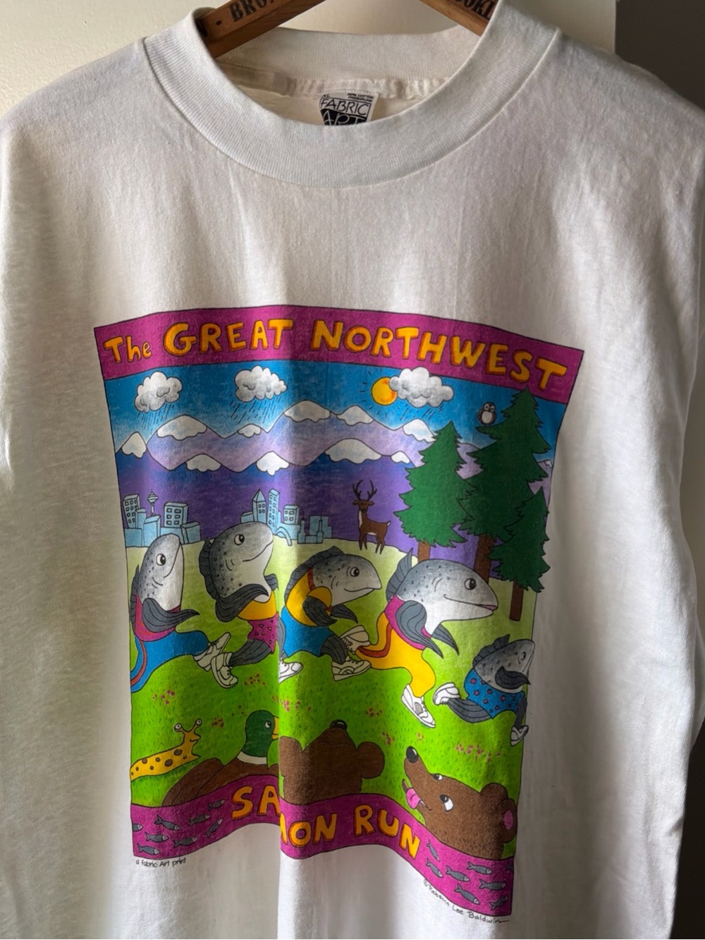 Vintage Nature T Shirt Size XL 90s Salmon Run Art Made In USA Single Stitch
